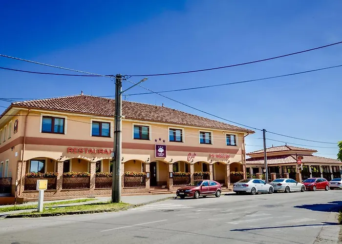 Gæstehus Corvin And Restaurant Veľký Meder