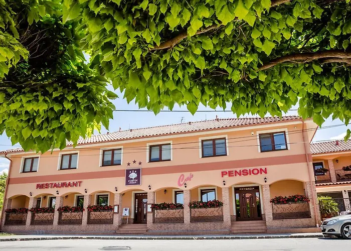 Corvin And Restaurant